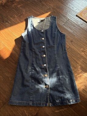Sleeveless Denim Button-Front Mini Dress - Blue